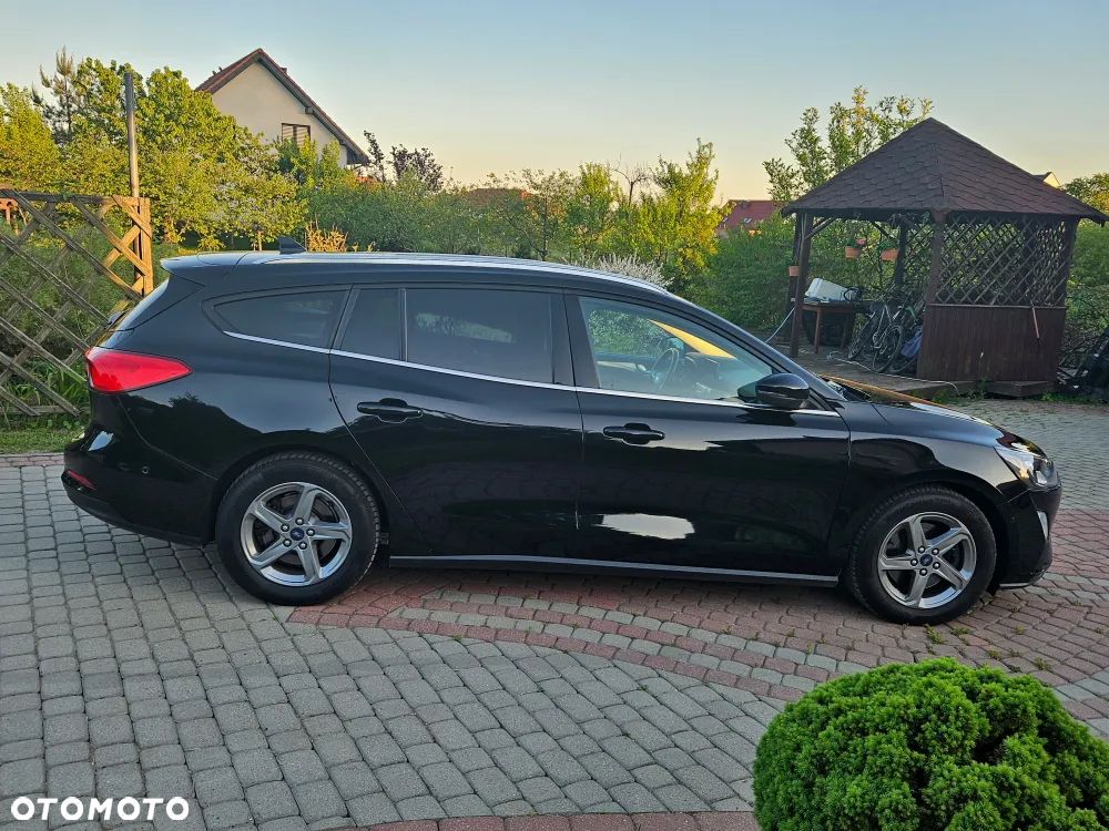Ford Focus - 10