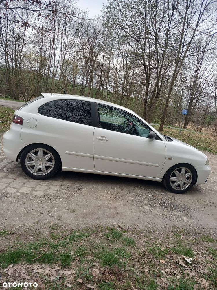 Seat Ibiza SC 1.2 12V Entry - 4