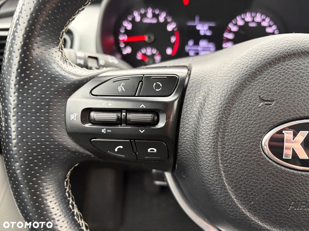 Kia Stonic 1.4 L - 15