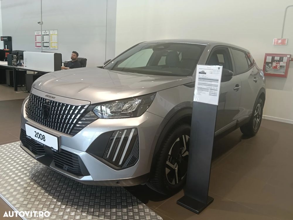 Peugeot 2008 1.2L e-DCS6 MHEV Allure - 3