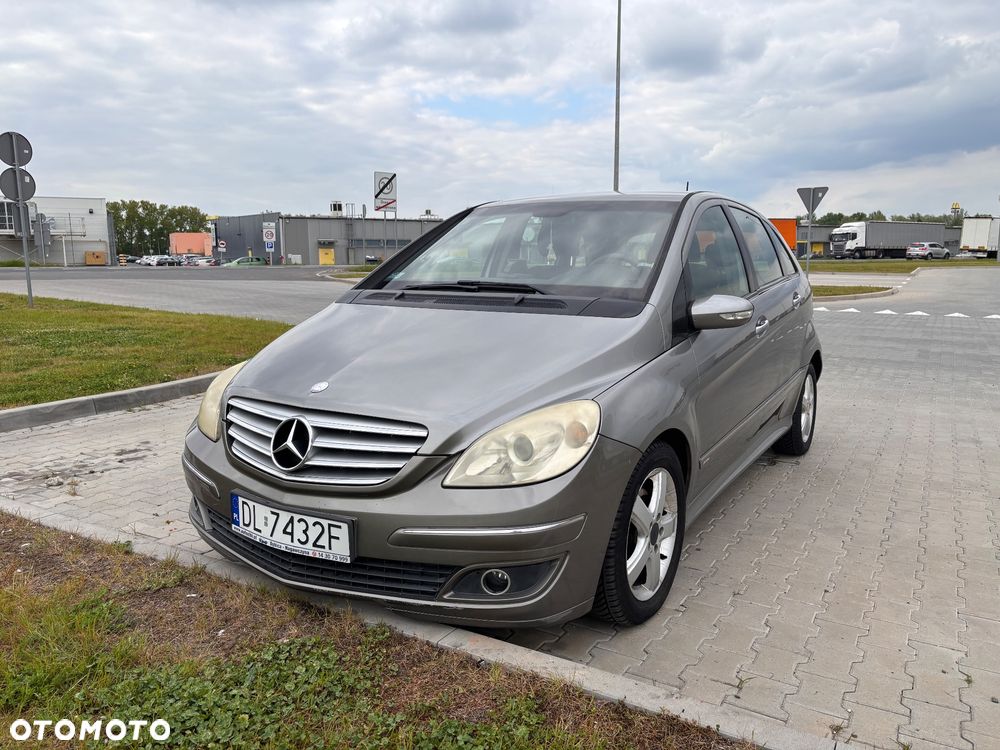 Mercedes-Benz Klasa B 200 CDI - 1