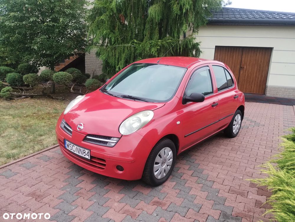 Nissan Micra - 1