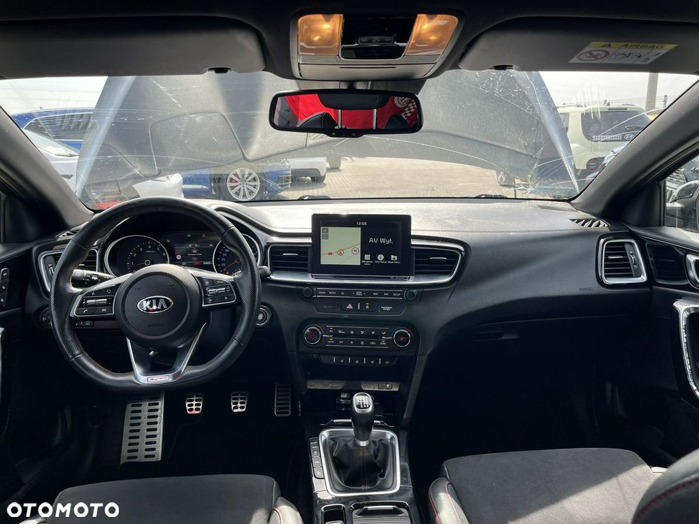 Kia ProCeed 1.6 T-GDI GT DCT - 8