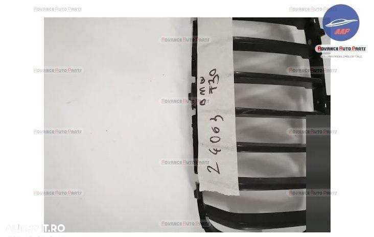 Grila Centrala Nara Stanga Sport originala BMW  Seria 3  6  [facelift] - 4