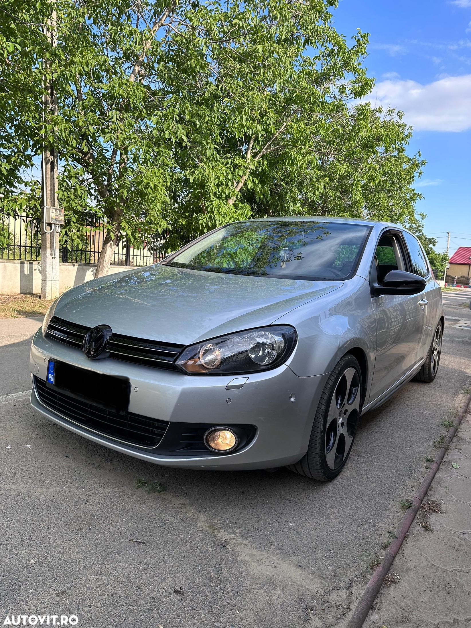 Volkswagen Golf 1.4 TSI Comfortline DSG - 2