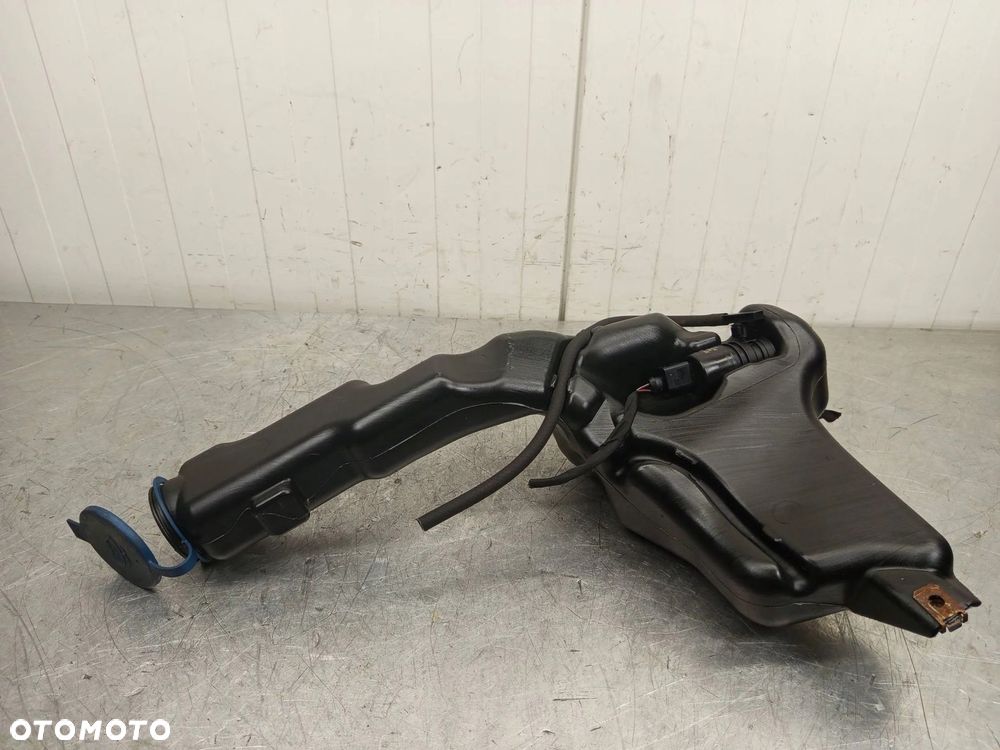 Zbiorniczek Zbiornik spryskiwaczy Mercedes-Benz C W204 2.2 CDI A2048690020 - 3