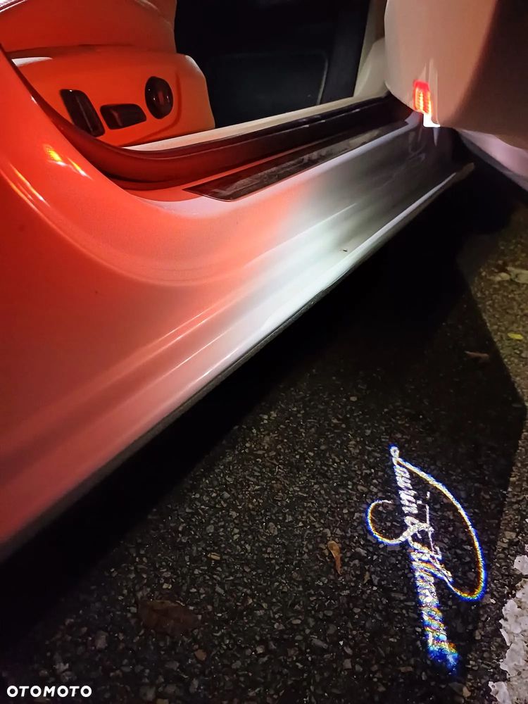 Skoda Superb Combi 2.0 TSI 4x4 DSG L&K - 4