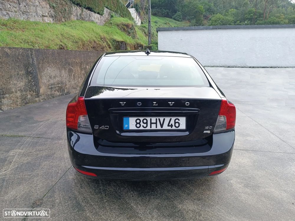 Volvo S40 1.6 D Momentum - 8