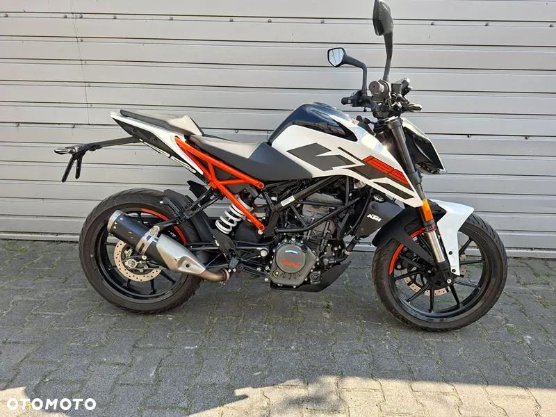 KTM Duke