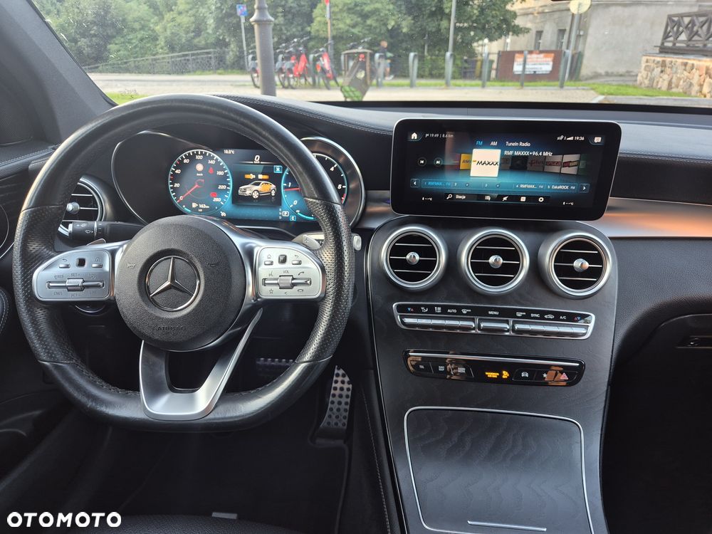 Mercedes-Benz GLC - 8