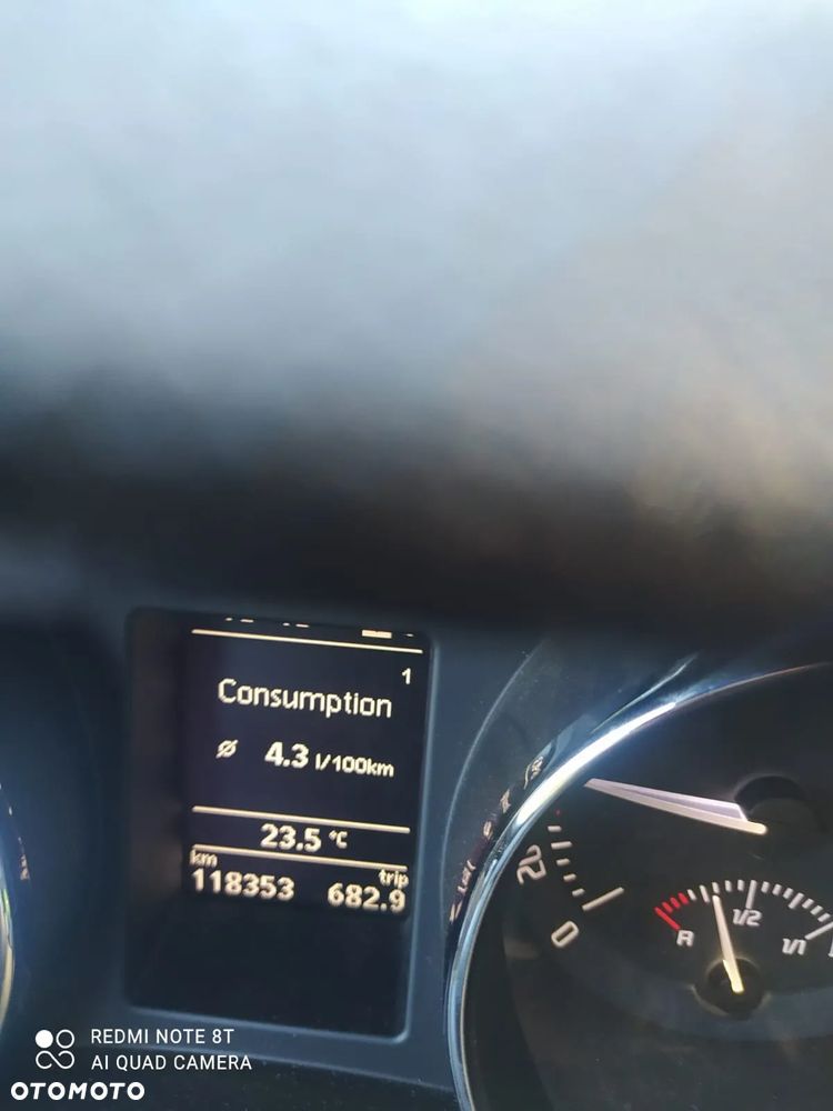 Skoda Superb 2.0 TDI Platinum - 10