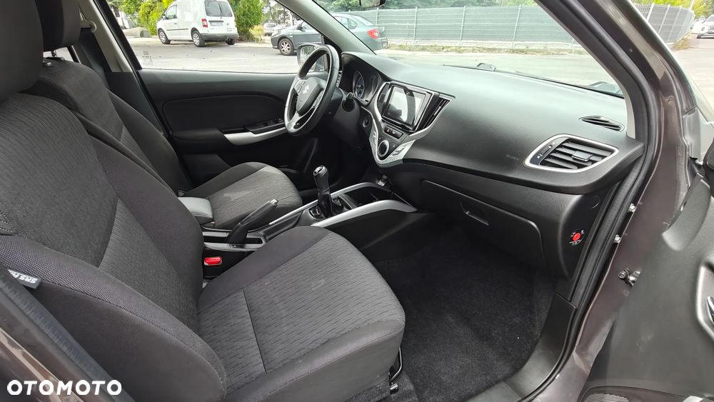 Suzuki Baleno 1.2 Premium Plus - 11