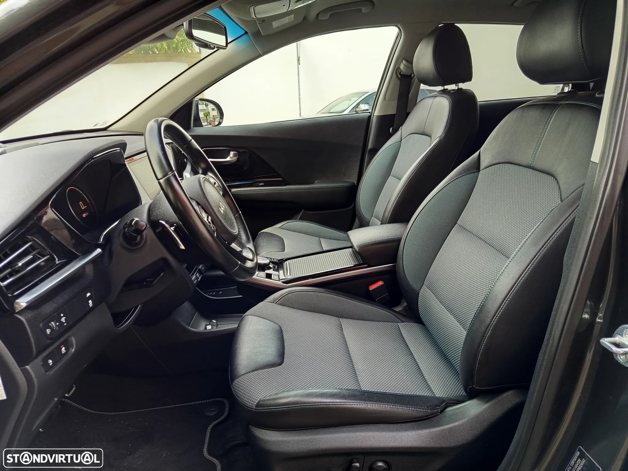 Kia e-Niro 64kWh - 11