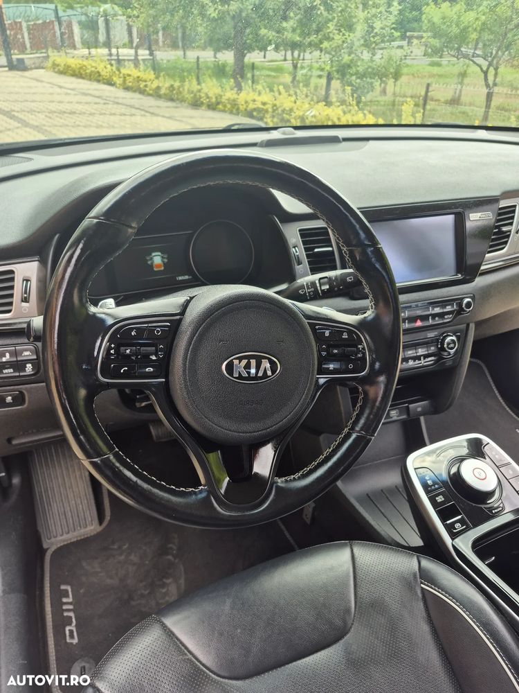 Kia Niro - 11