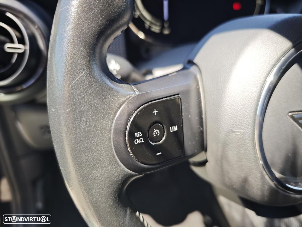 MINI 3 Portas One Sport Edition Auto - 25