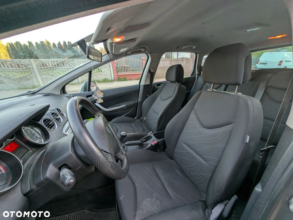 Peugeot 308 1.6 HDi Trendy - 5
