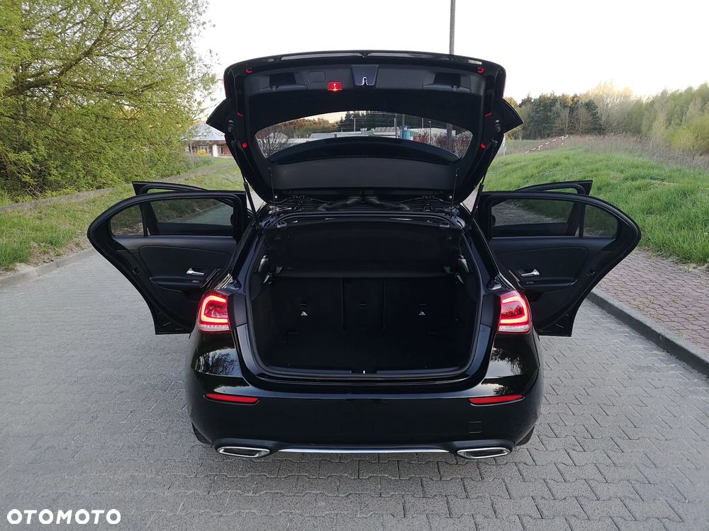 Mercedes-Benz Klasa A 180 d 7G-DCT Edition 2020 - 12