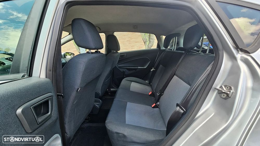 Ford Fiesta 1.4 TDCI Trend - 23