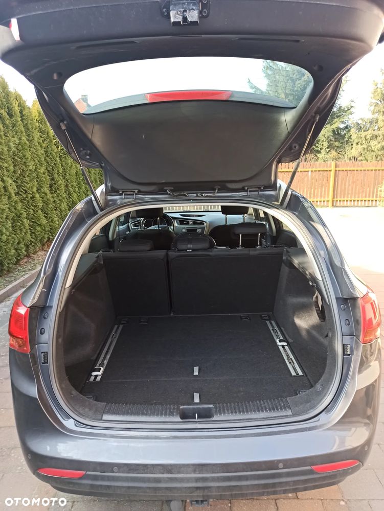 Kia Ceed 1.6 CRDi L - 8