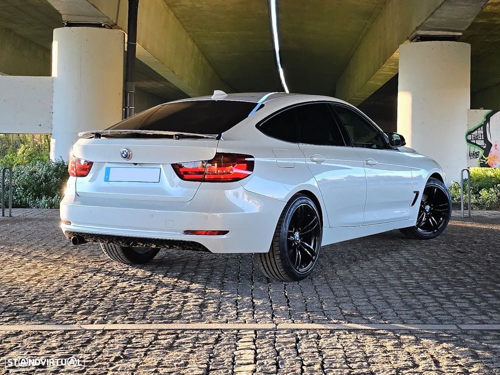 BMW 318 Gran Turismo d Aut. Sport Line - 4
