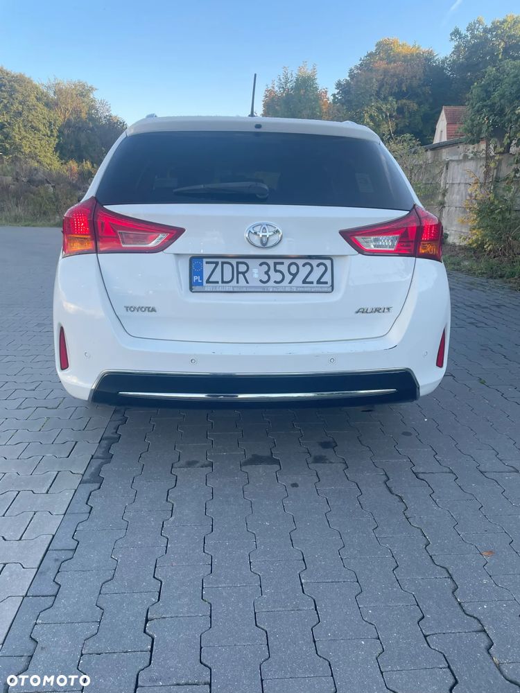 Toyota Auris 2.0 D-4D Touring Sports Comfort - 9