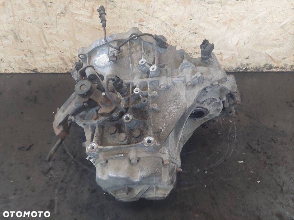 SKRZYNIA BIEGÓW KIA RIO III 1.1 CRDI U32MCH ID: 236433 - 3