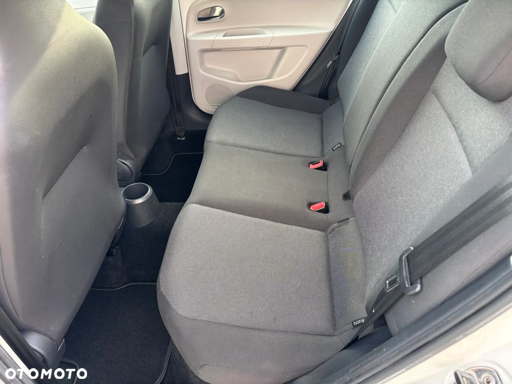 Volkswagen up! 1.0 Take - 13