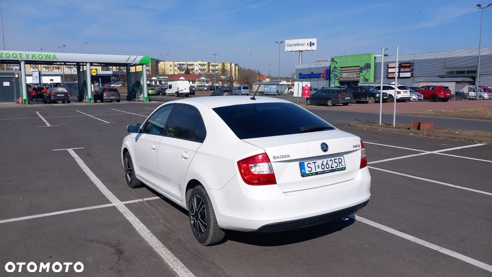 Skoda RAPID 1.2 TSI Ambition - 4