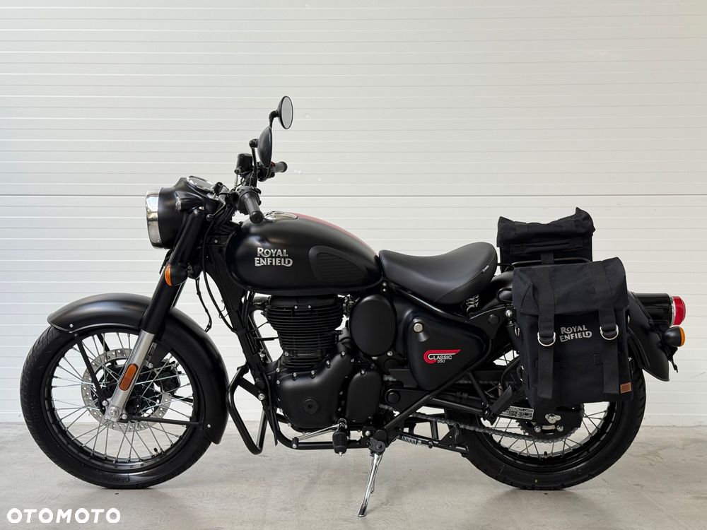 Royal Enfield Classic - 6
