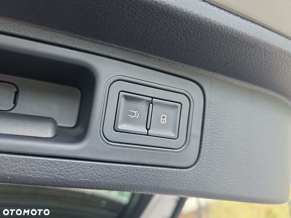 BYD Seal U - 30