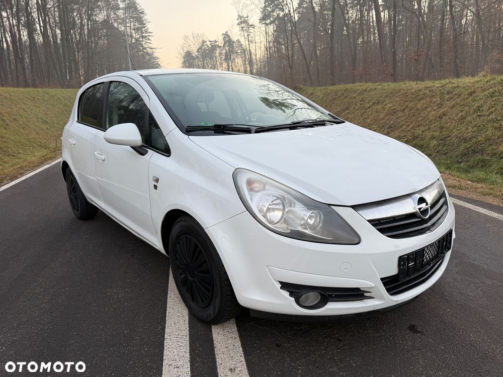 Opel Corsa 1.4 16V Cosmo - 13