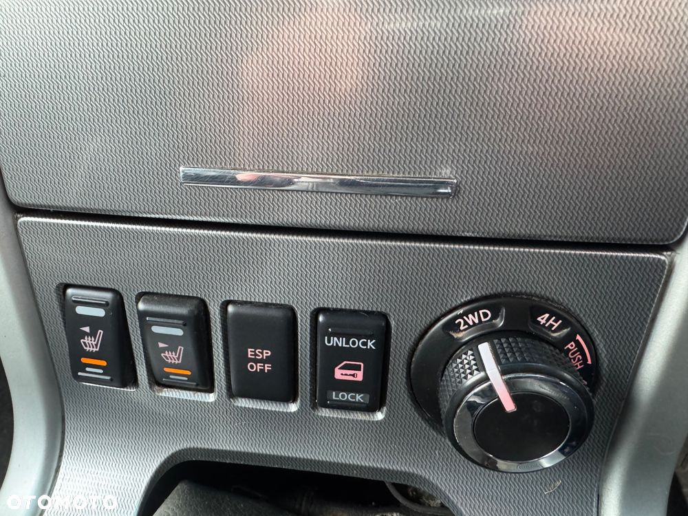 Nissan Navara ver-2-5-tdi-base-xe - 17