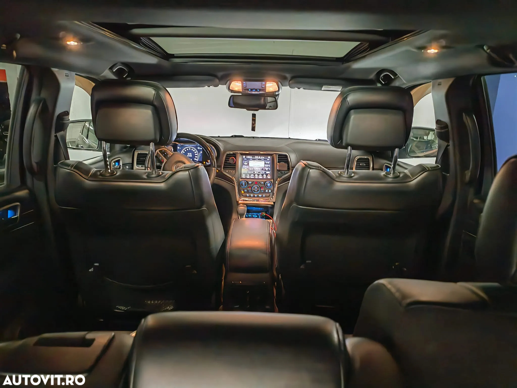 Jeep Grand Cherokee 3.0 TD AT Overland - 10