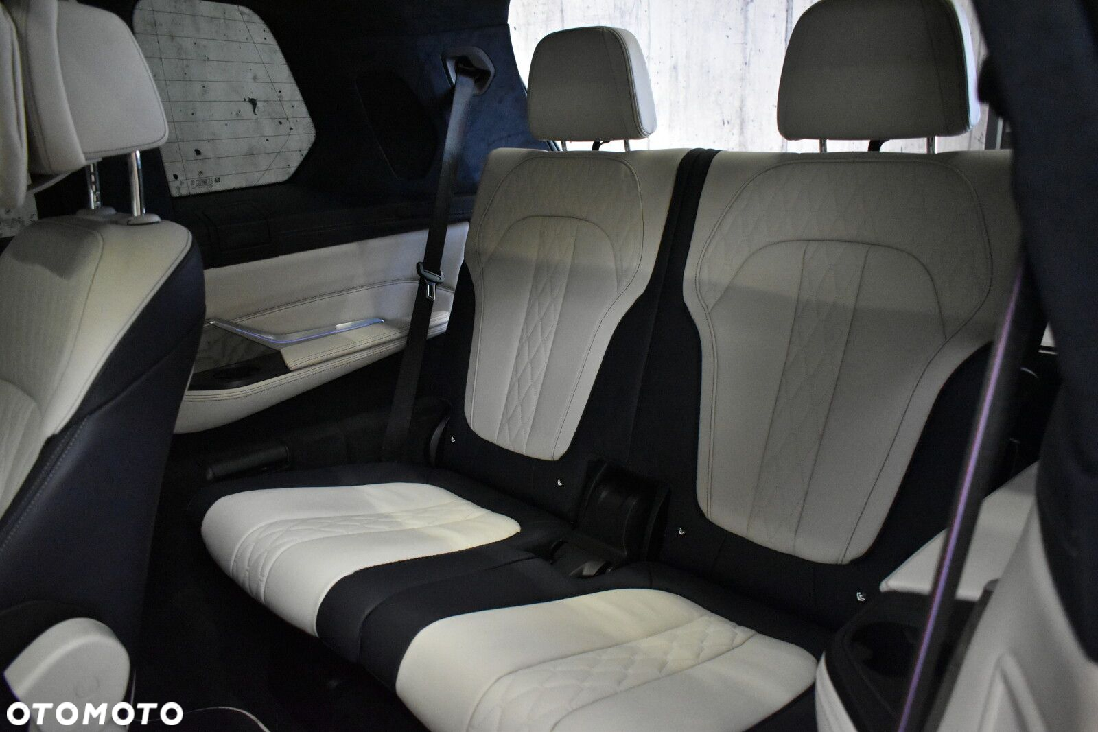 BMW X7 M50d sport - 30