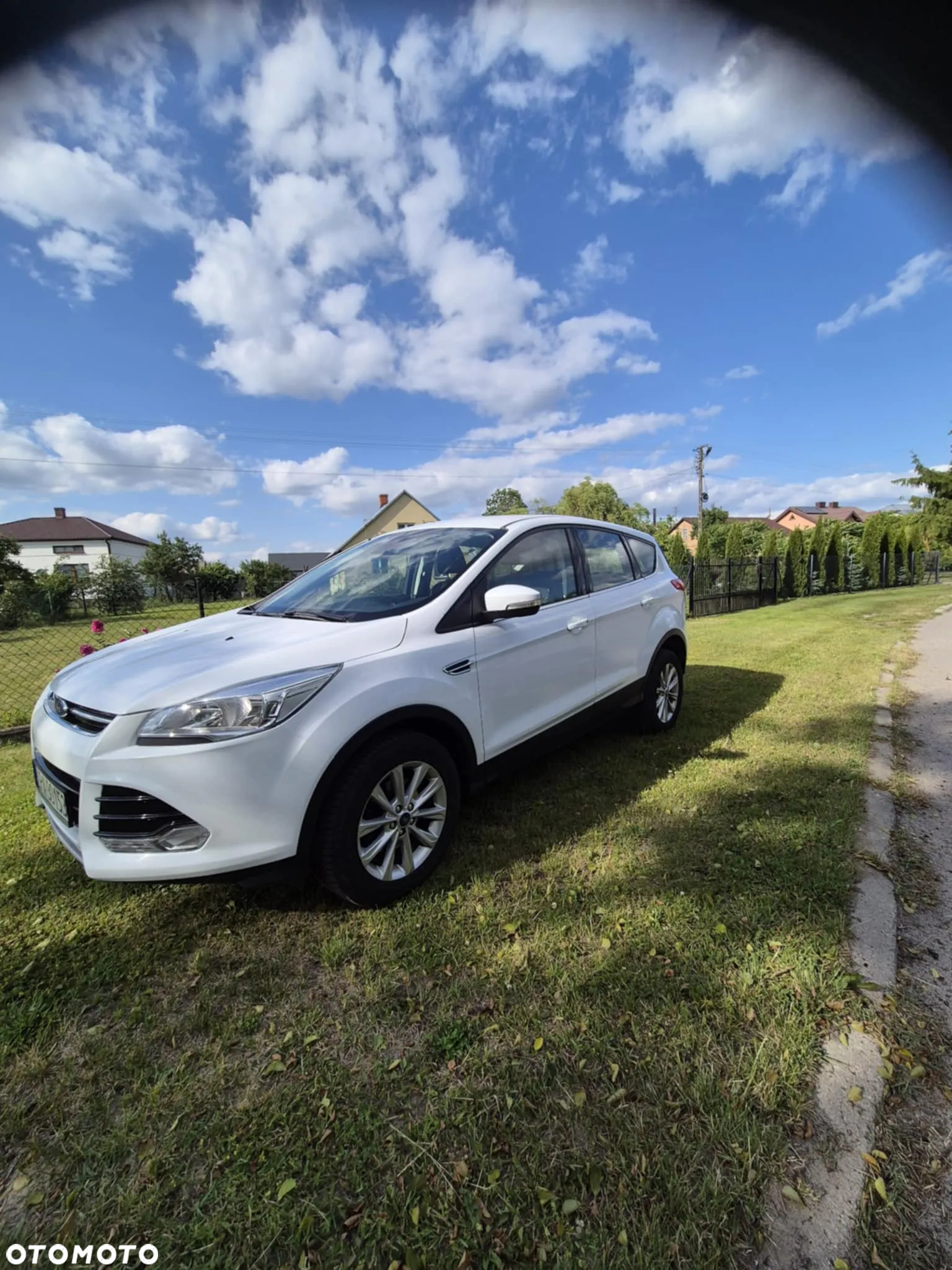 Ford Kuga 1.5 EcoBoost 2x4 SYNC - 2