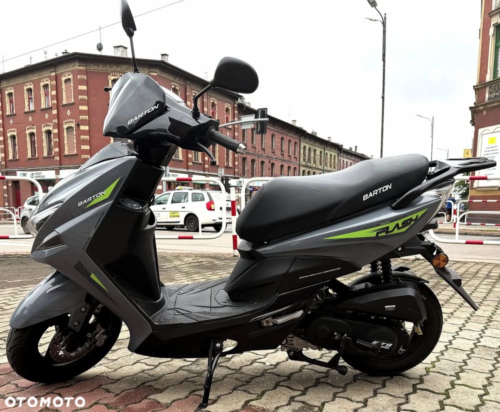 Barton Flash - 2