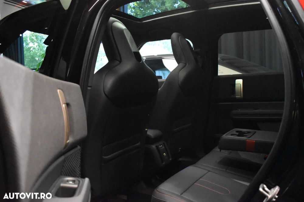 Mini Countryman JCW ALL4 MHEV - 12