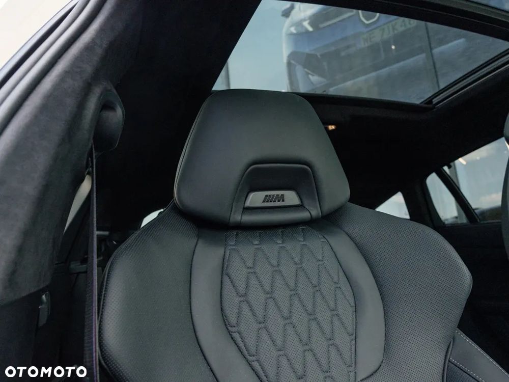 BMW X6 M60i mHEV sport - 12