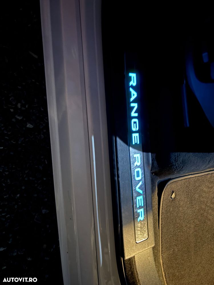 Land Rover Range Rover Evoque - 31
