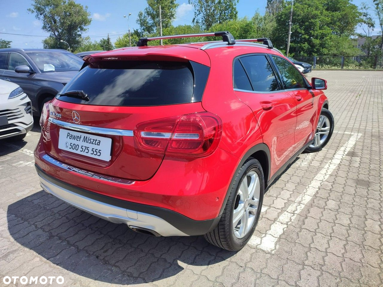 Mercedes-Benz GLA 200 - 21