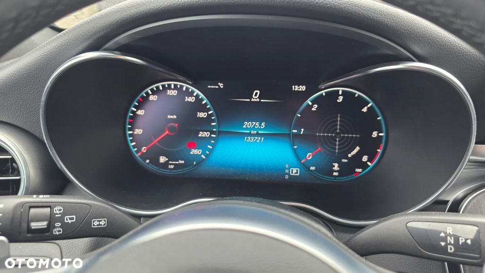 Mercedes-Benz GLC 300 d 4Matic 9G-TRONIC AMG Line - 16