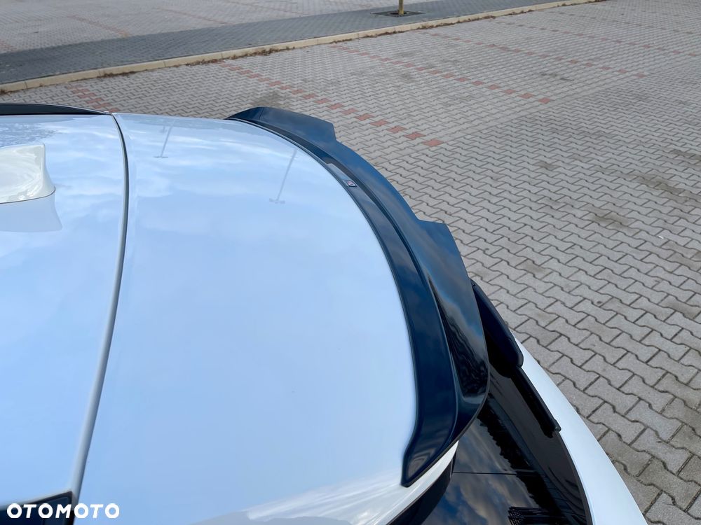 Jaguar F-Pace 2.0 i4D RWD R-Sport - 11