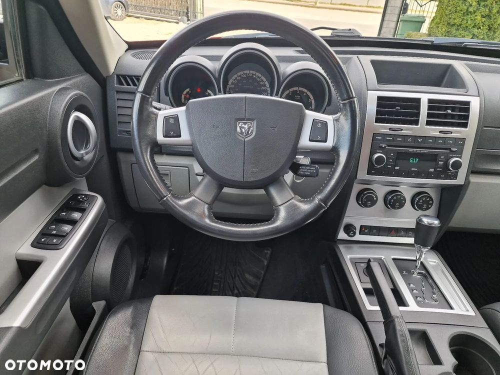 Dodge Nitro 2.8 CRD DPF Automatik R/T - 25