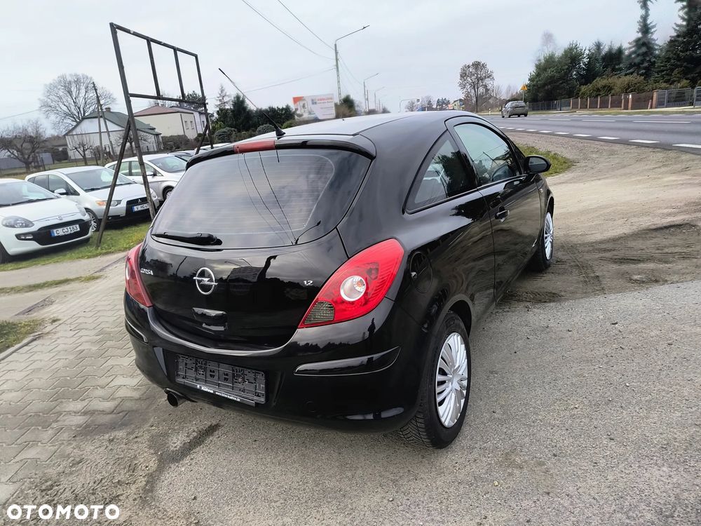 Opel Corsa 1.2 16V - 13