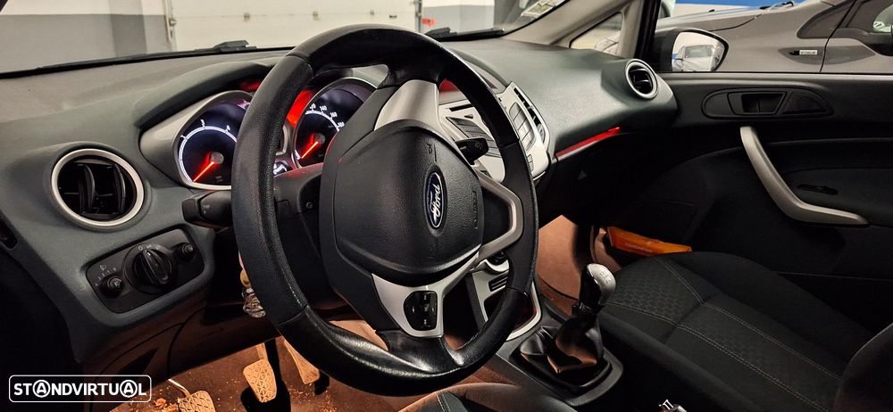 Ford Fiesta 1.4 TDCi Titanium - 6