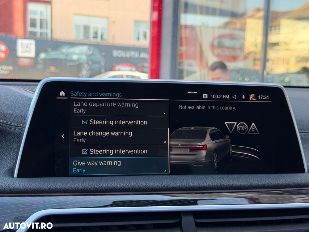 BMW Seria 7 - 40