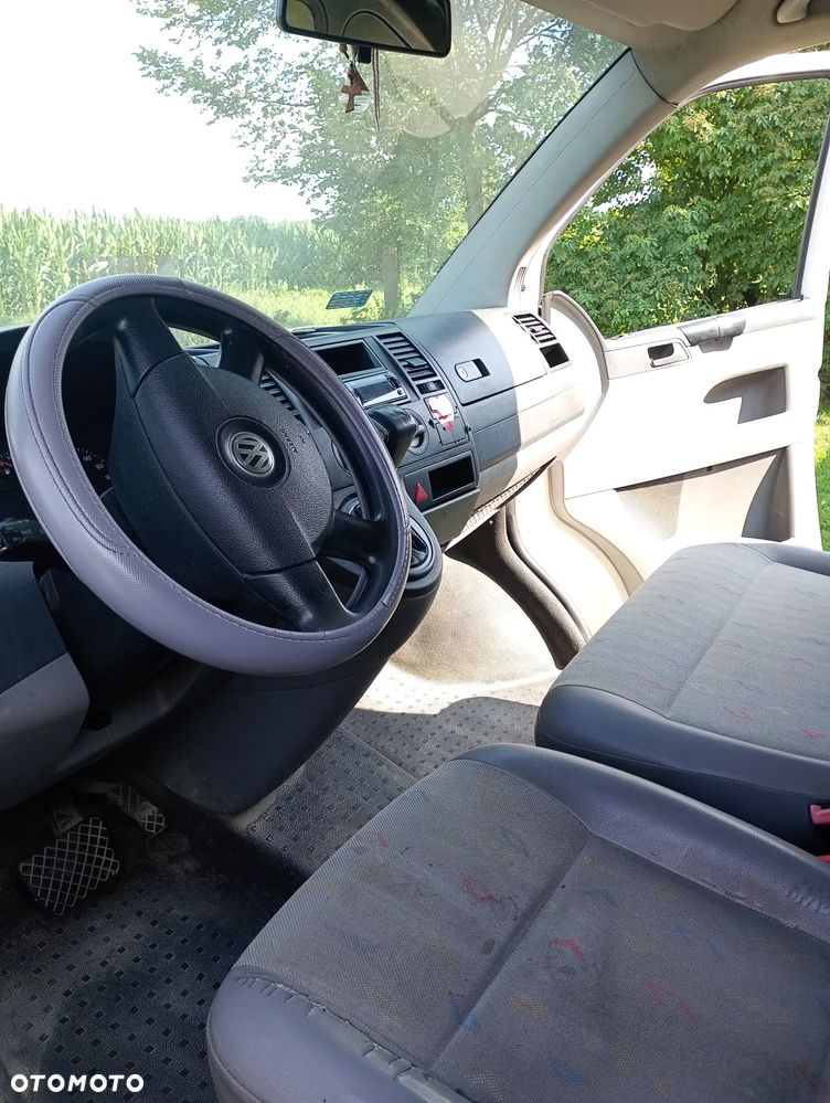 Volkswagen Transporter - 5