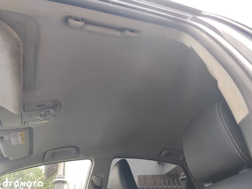 Toyota Prius 1.8 Hybrid Premium - 16