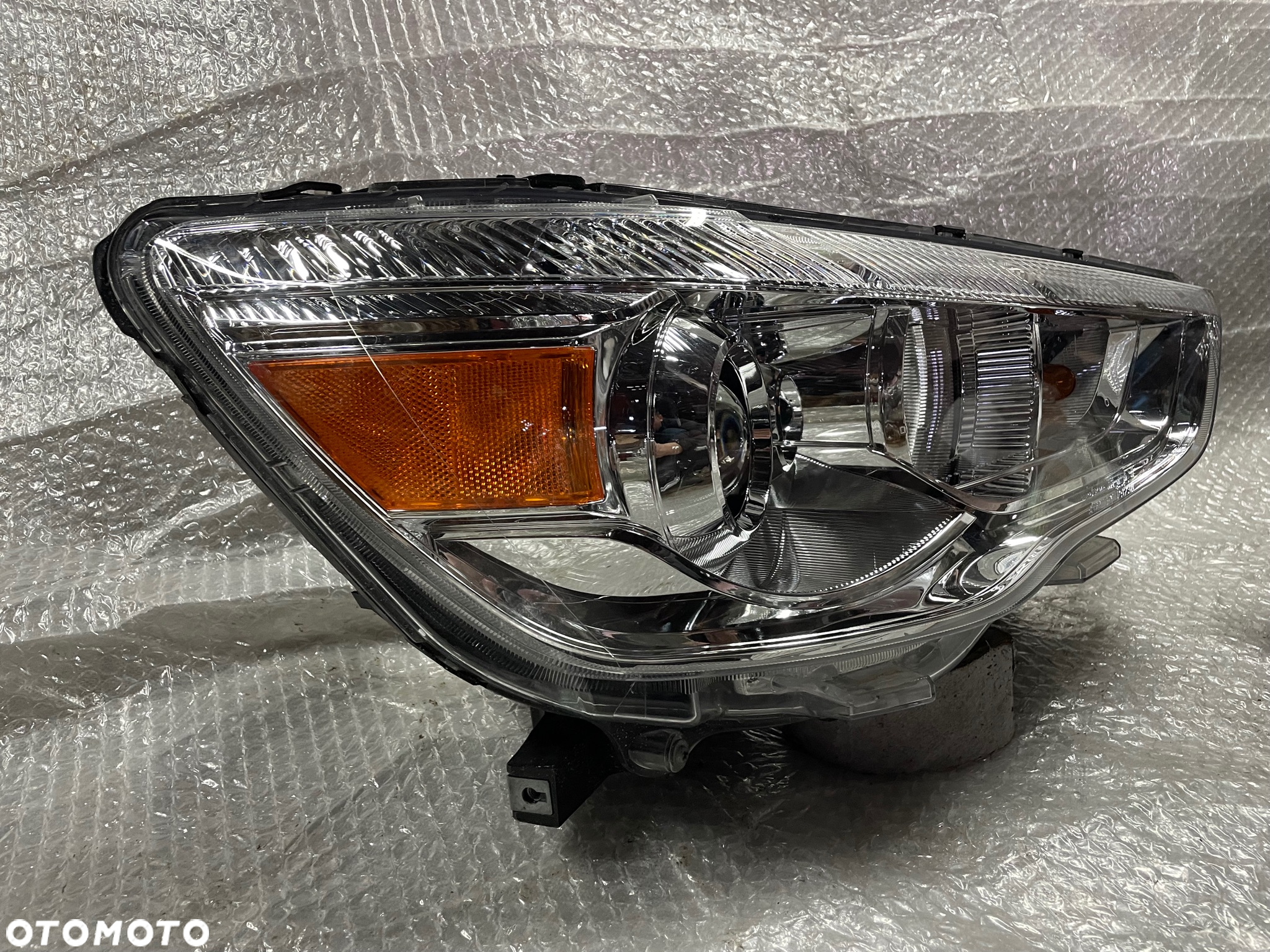 LAMPA PRZÓD LEWA PRAWA SOCZEWKA H7 MITSUBISHI ASX - 5