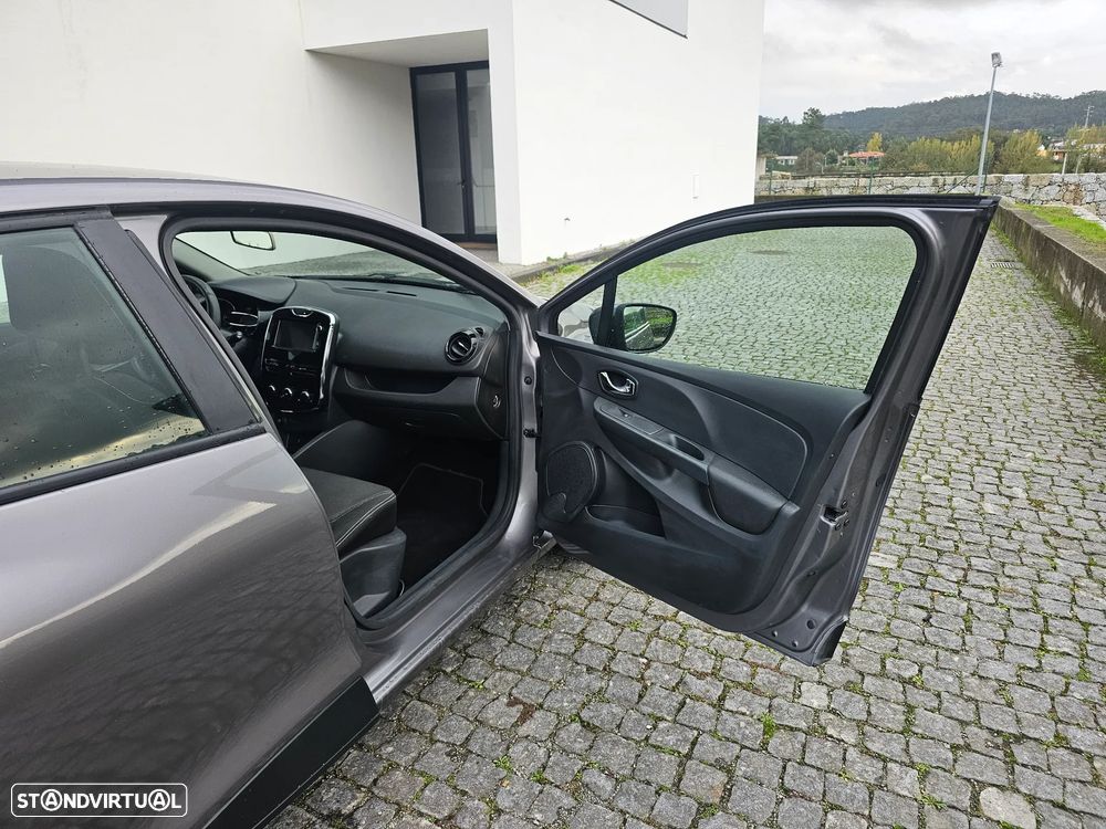 Renault Clio 1.5 dCi Dynamique S - 21